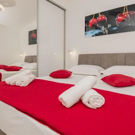Tatil Evi Maslina Near Omis